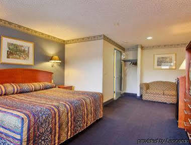 Super 8 By Wyndham Milford/new Haven Hotel *