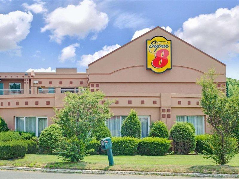 Hotel Super 8 By Wyndham Milford/new Haven Milford