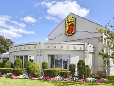 Hotel Super 8 By Wyndham Milford/new Haven Milford