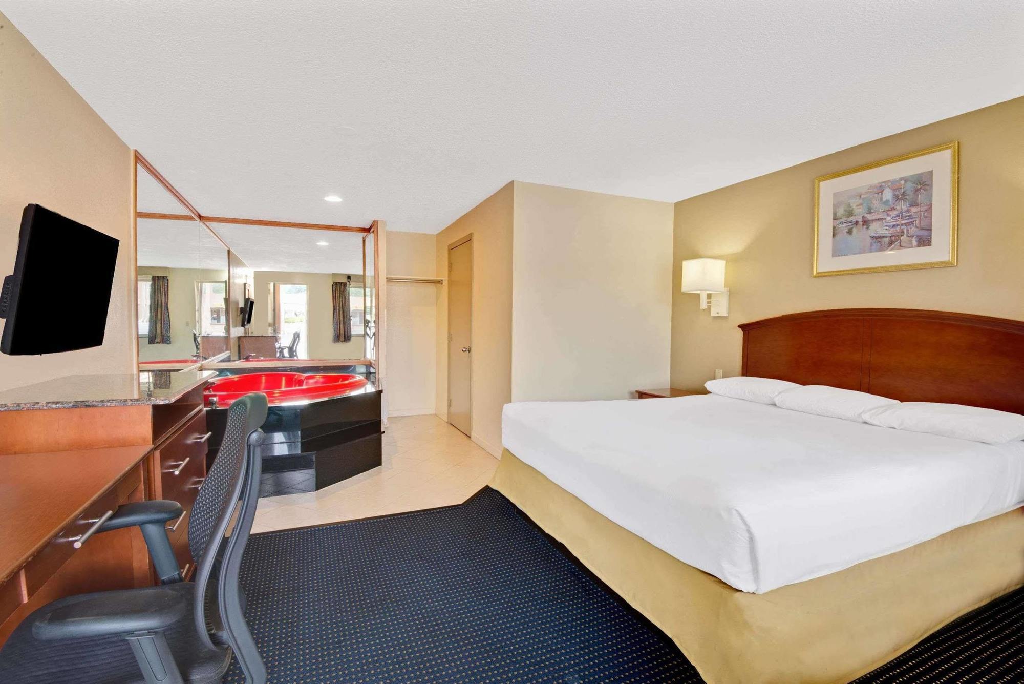 Hotel Super 8 By Wyndham Milford/new Haven Milford